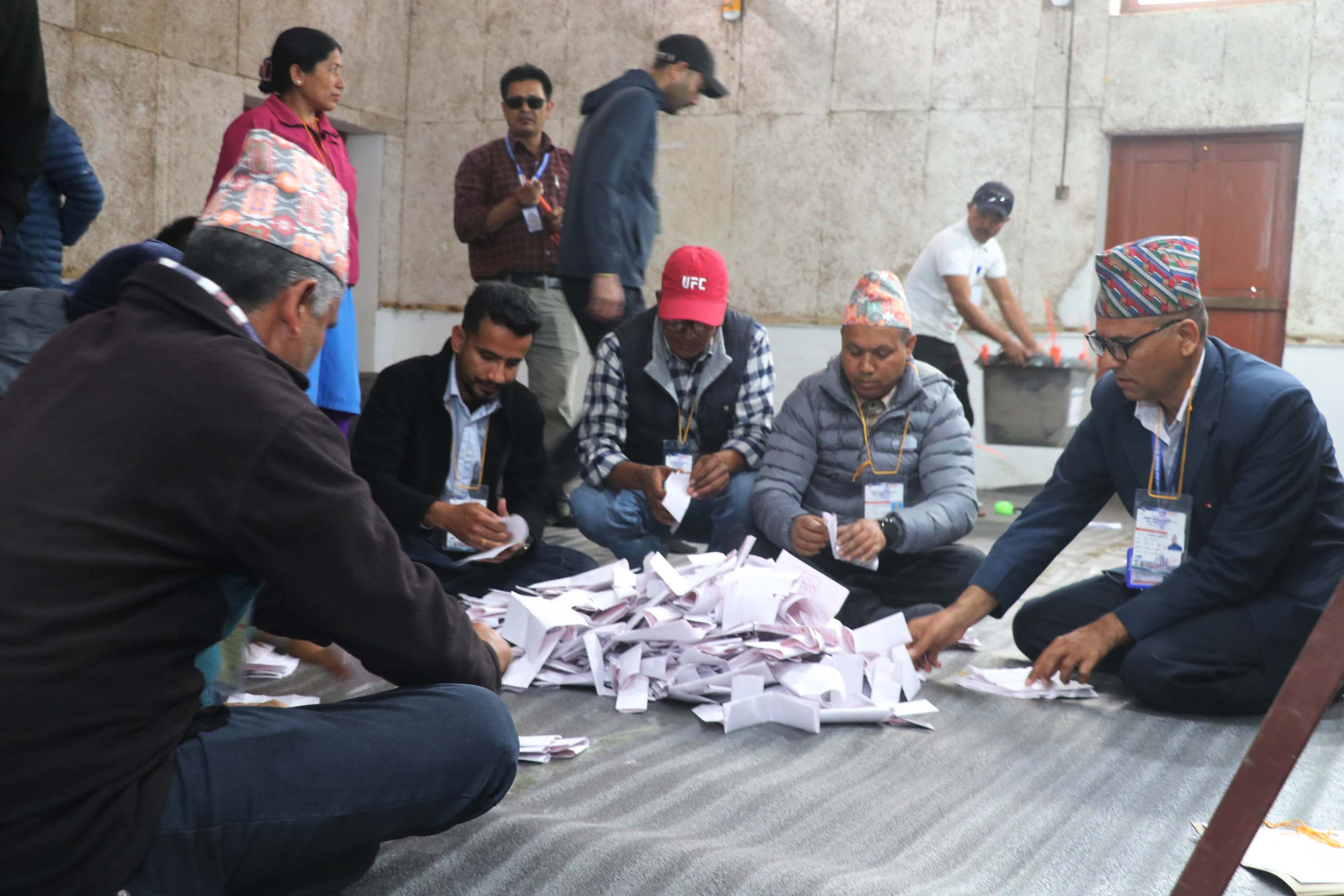राई द्वारा धनकुटामा मुद्दा  सदनमा पुर्याउने बाचा